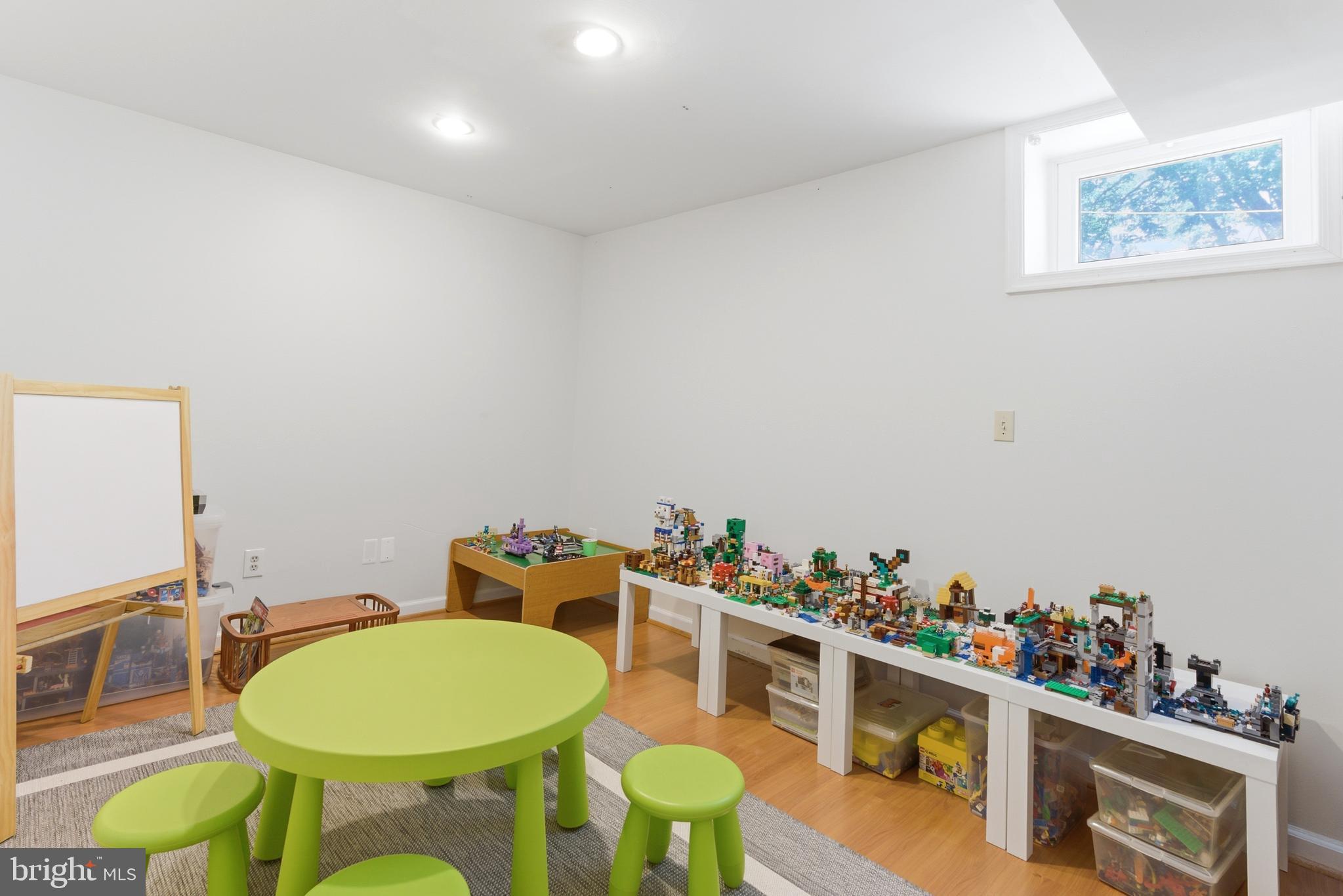 19201 Forest Brook Road Germantown, MD 20874 - Photo 36 of 60