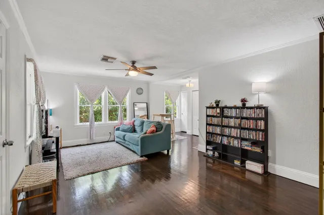 $340,000 | 614 South E Street, Lake Worth Beach, FL 33460