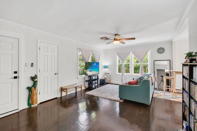 $340,000 | 614 South E Street, Lake Worth Beach, FL 33460