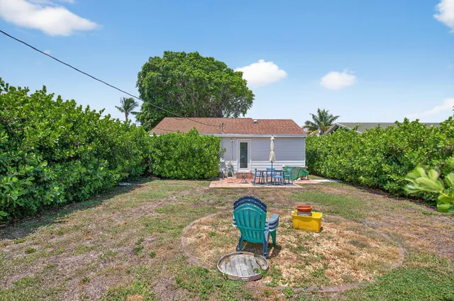 $340,000 | 614 South E Street, Lake Worth Beach, FL 33460