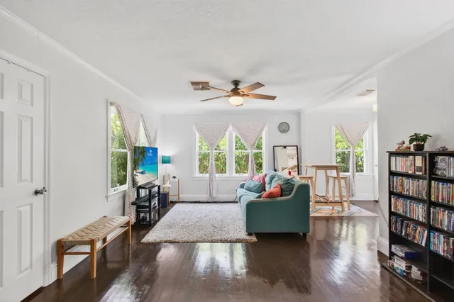 $340,000 | 614 South E Street, Lake Worth Beach, FL 33460