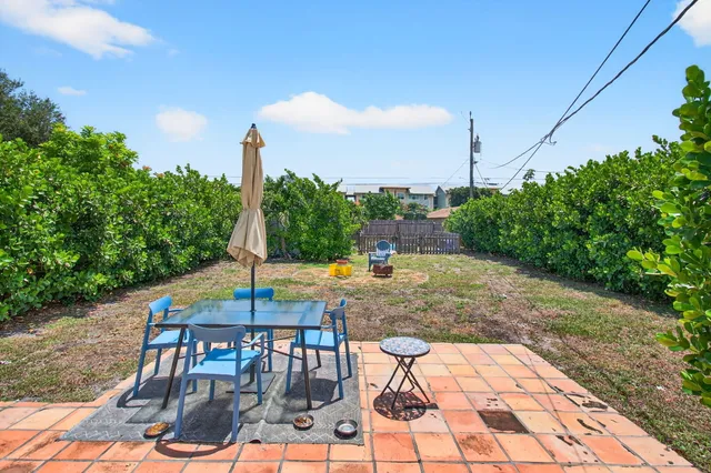 $340,000 | 614 South E Street, Lake Worth Beach, FL 33460