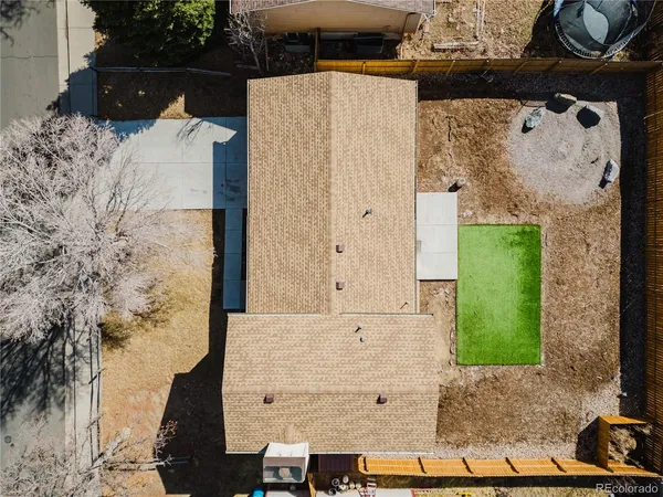 an aerial view of multiple house