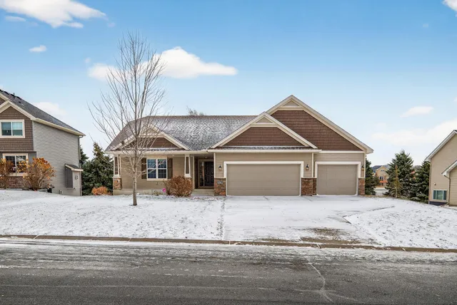 $530,000 | 674 Jutland Avenue, Shakopee, MN 55379