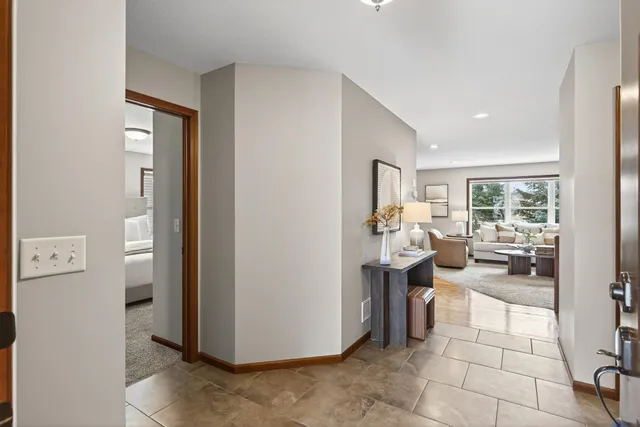 $530,000 | 674 Jutland Avenue, Shakopee, MN 55379