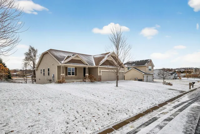 $530,000 | 674 Jutland Avenue, Shakopee, MN 55379