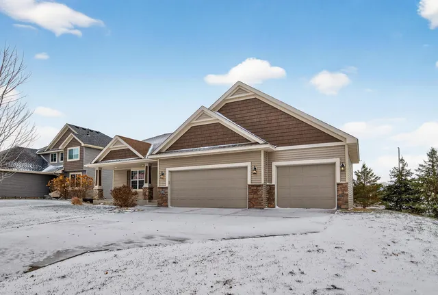 $530,000 | 674 Jutland Avenue, Shakopee, MN 55379
