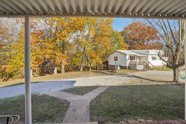 $550,000 | 380 Warden Lane, Russellville, KY 42276