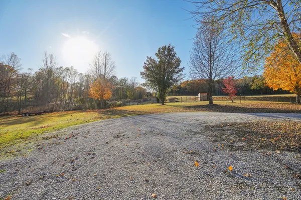 $550,000 | 380 Warden Lane, Russellville, KY 42276