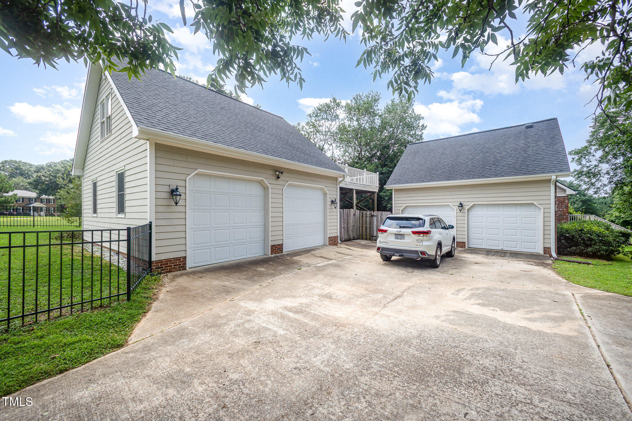 3913 Littlefield Court Raleigh, NC 27606 - Photo 47 of 51 049_kv0a4173-edit_140