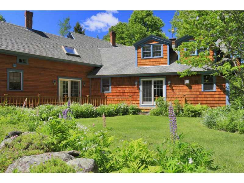 122 Merry Island Road Edgecomb, ME 04556 - Photo 3 of 23 Exterior Back.