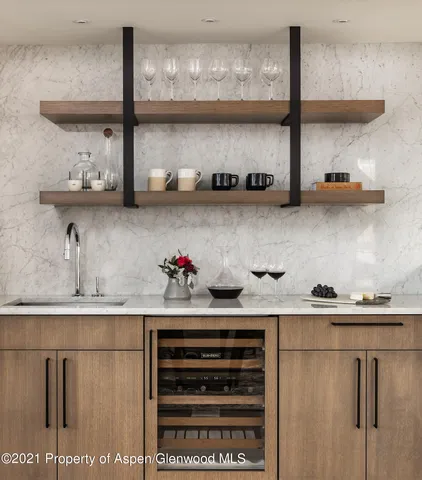 $120,000 | 704 East Hyman Avenue, Aspen, CO 81611