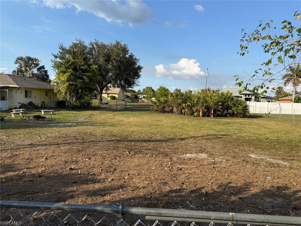 3908 Lee Boulevard Lehigh Acres, FL 33971 - Photo 24 of 24 View of yard