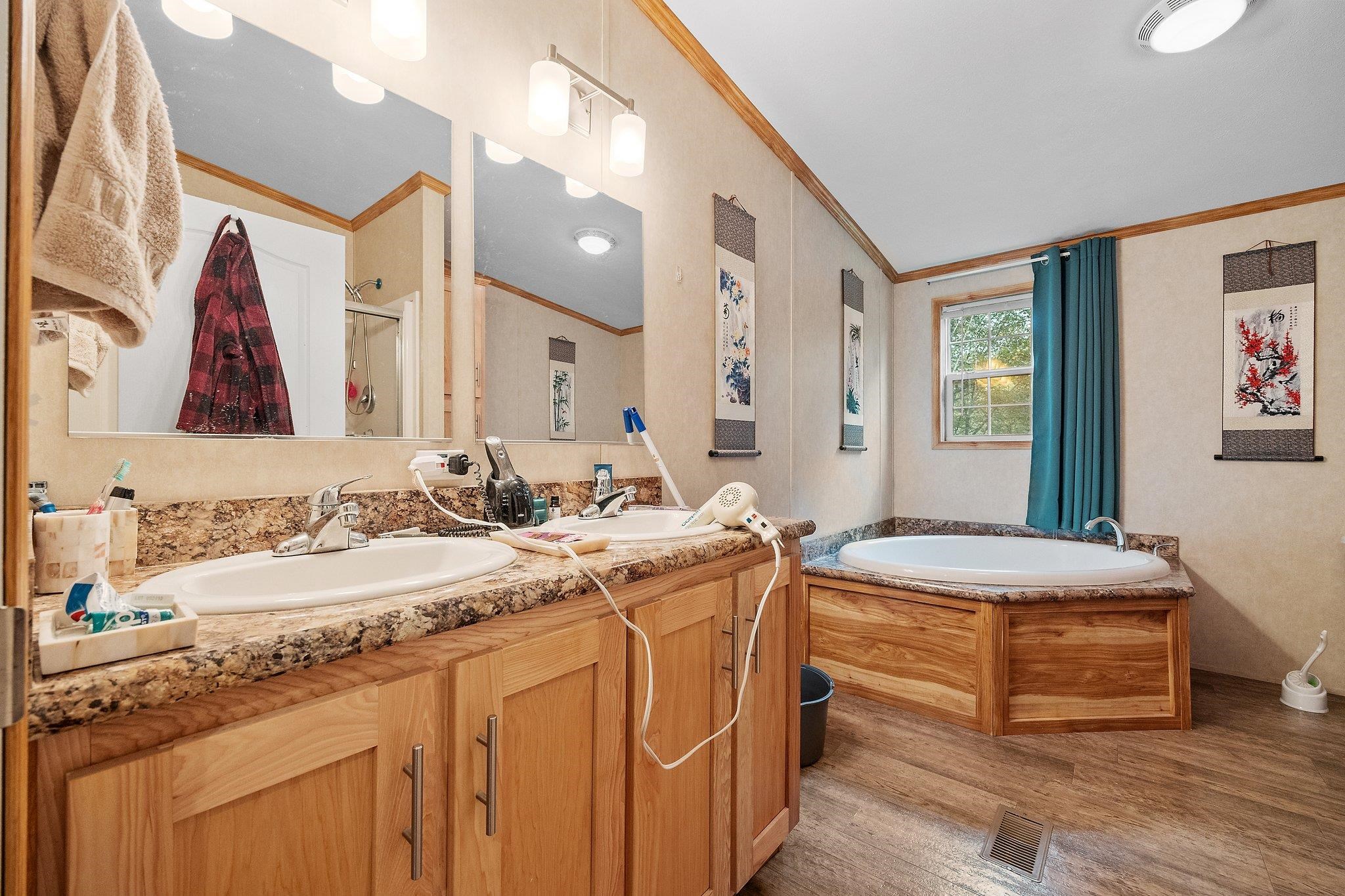 370 River Road Epsom, NH 03234 - Photo 11 of 40