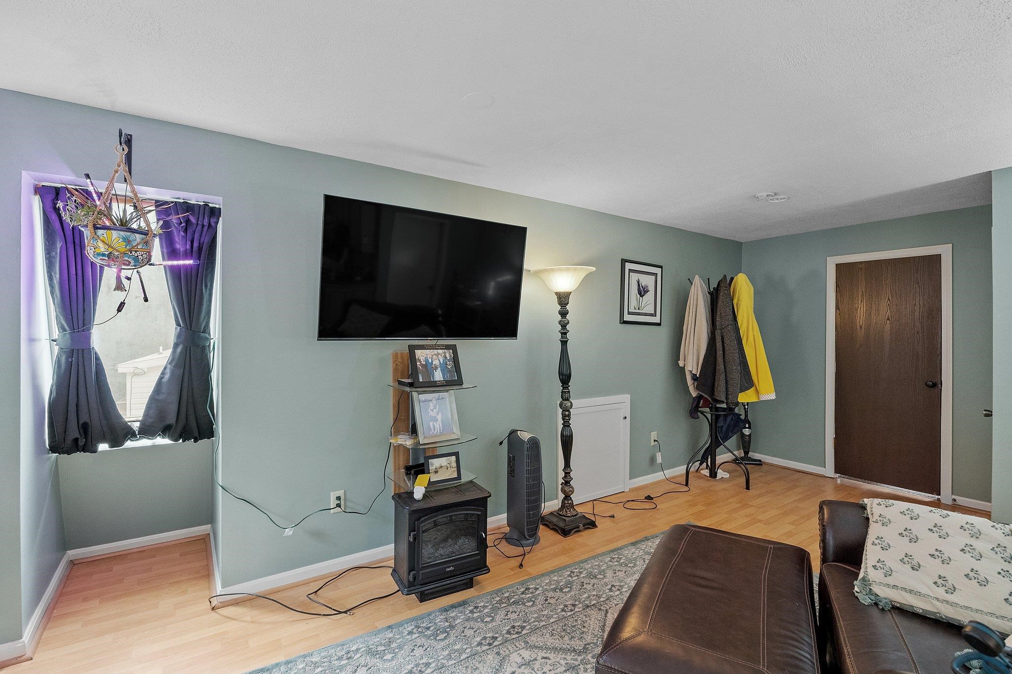 370 River Road Epsom, NH 03234 - Photo 21 of 40