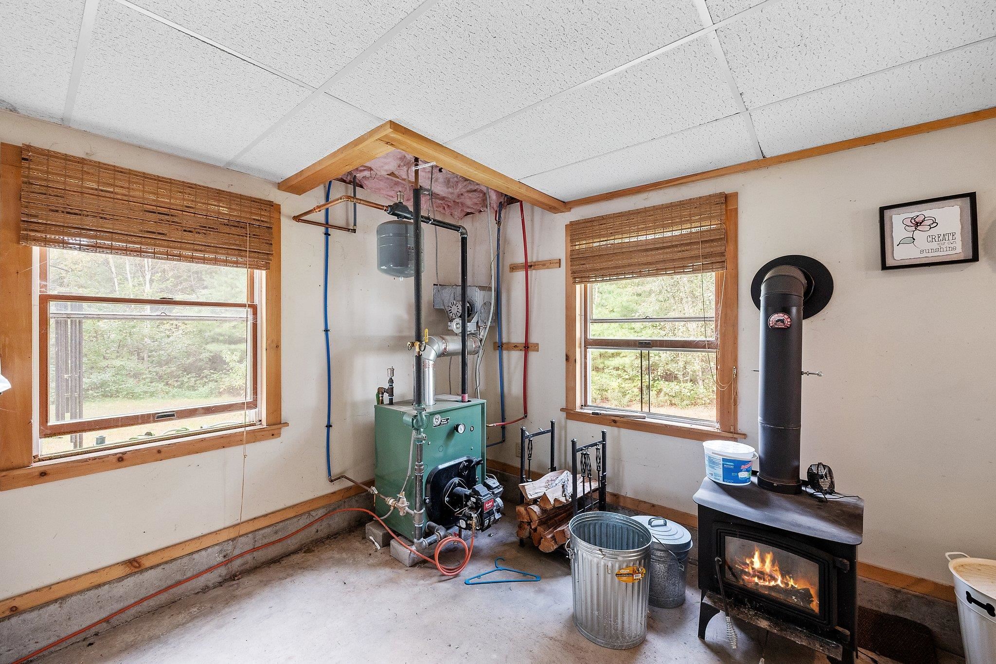 370 River Road Epsom, NH 03234 - Photo 26 of 40