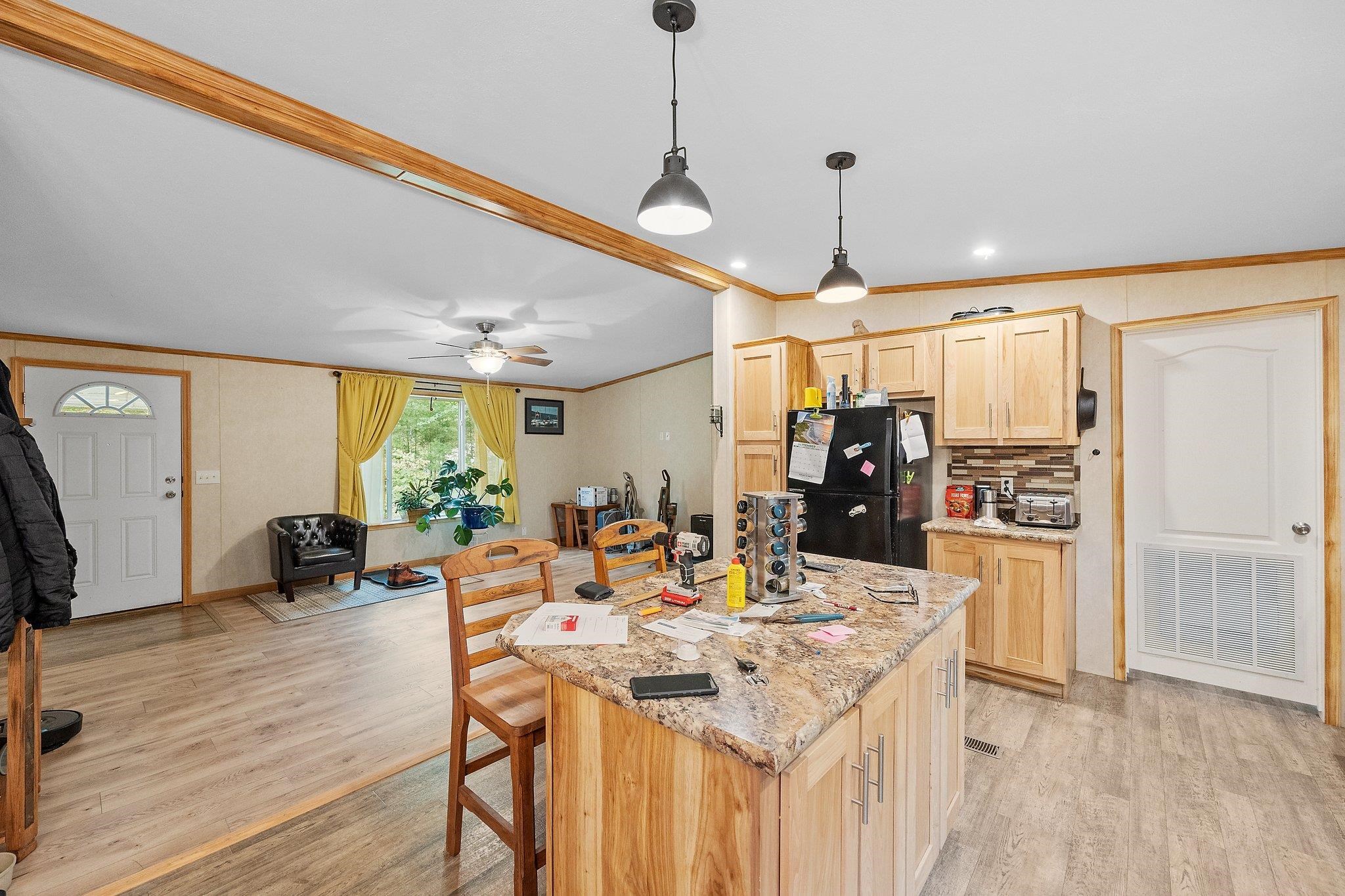 370 River Road Epsom, NH 03234 - Photo 7 of 40