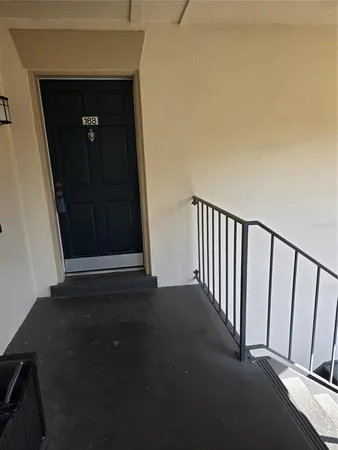 $2,200 | 10342 Carrollwood Lane, Unit 168, Tampa, FL 33618