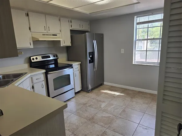 $2,200 | 10342 Carrollwood Lane, Unit 168, Tampa, FL 33618