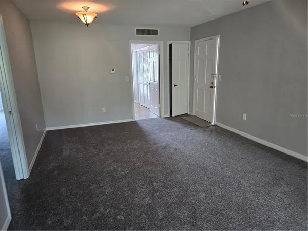 $2,200 | 10342 Carrollwood Lane, Unit 168, Tampa, FL 33618
