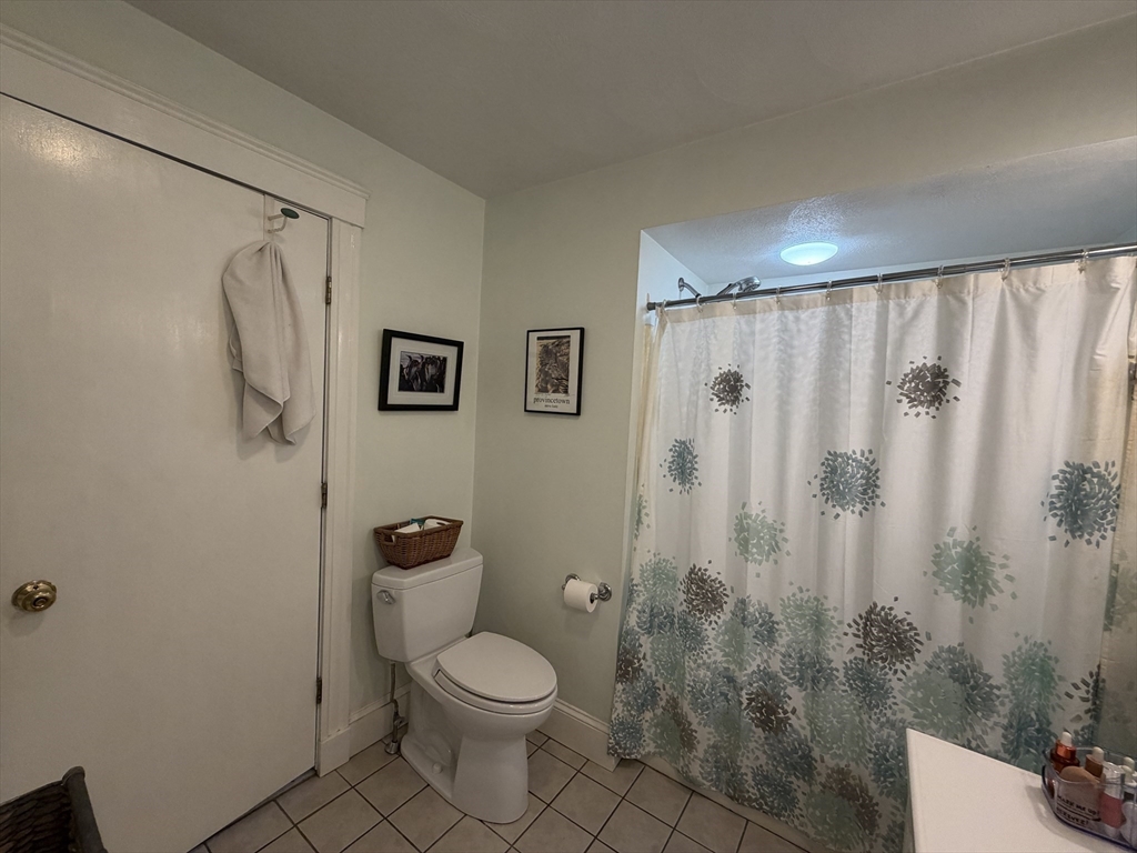 23 Derby Road, Unit 1 Watertown, MA 02472 - Photo 19 of 25