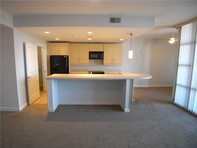 a close view of sink