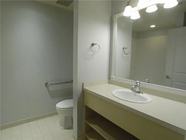 $1,825 | 250 Park Ave W Northwest, Unit 712, Atlanta, GA 30313