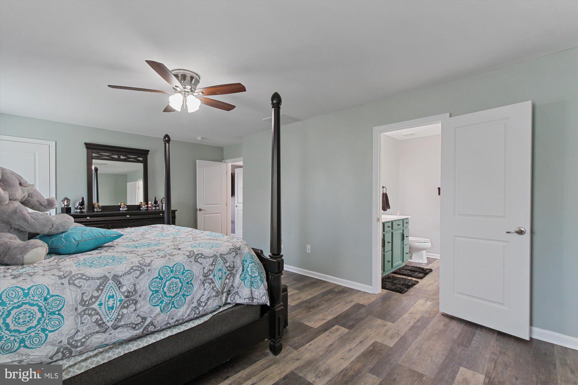 975 Countryside Road Seven Valleys, PA 17360 - Photo 30 of 36 Gallery Image 30