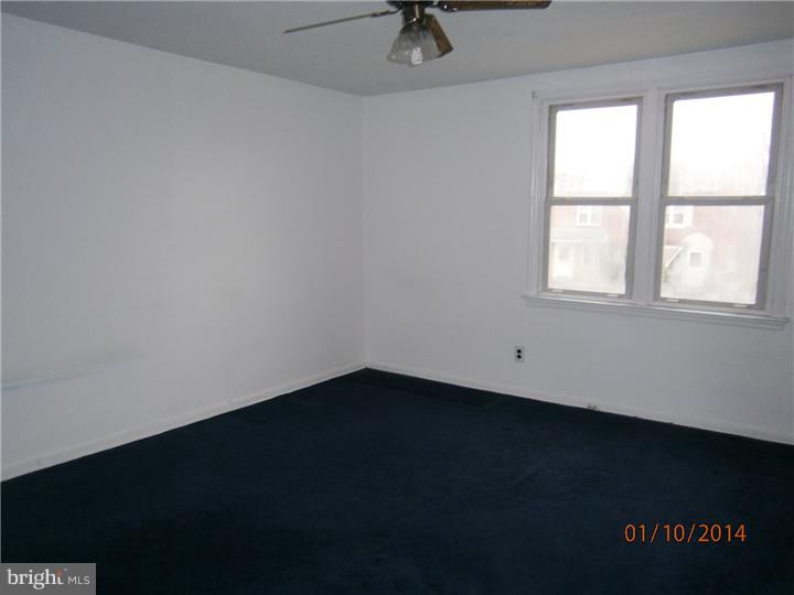 2084 Kent Road Folcroft, PA 19032 - Photo 8 of 10 Bedroom