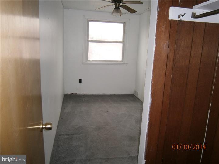 2084 Kent Road Folcroft, PA 19032 - Photo 9 of 10 Bedroom
