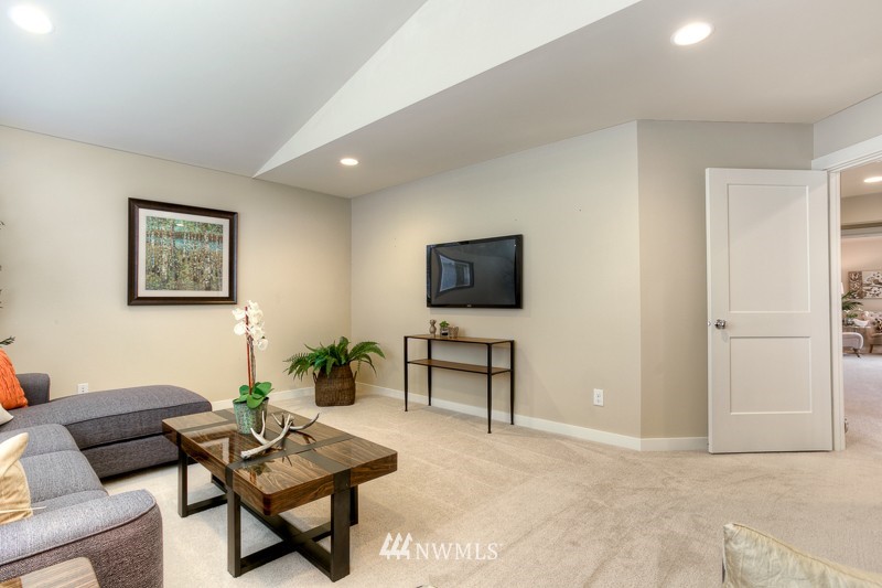 111 184th Street Southwest Bothell, WA 98012 - Photo 22 of 24