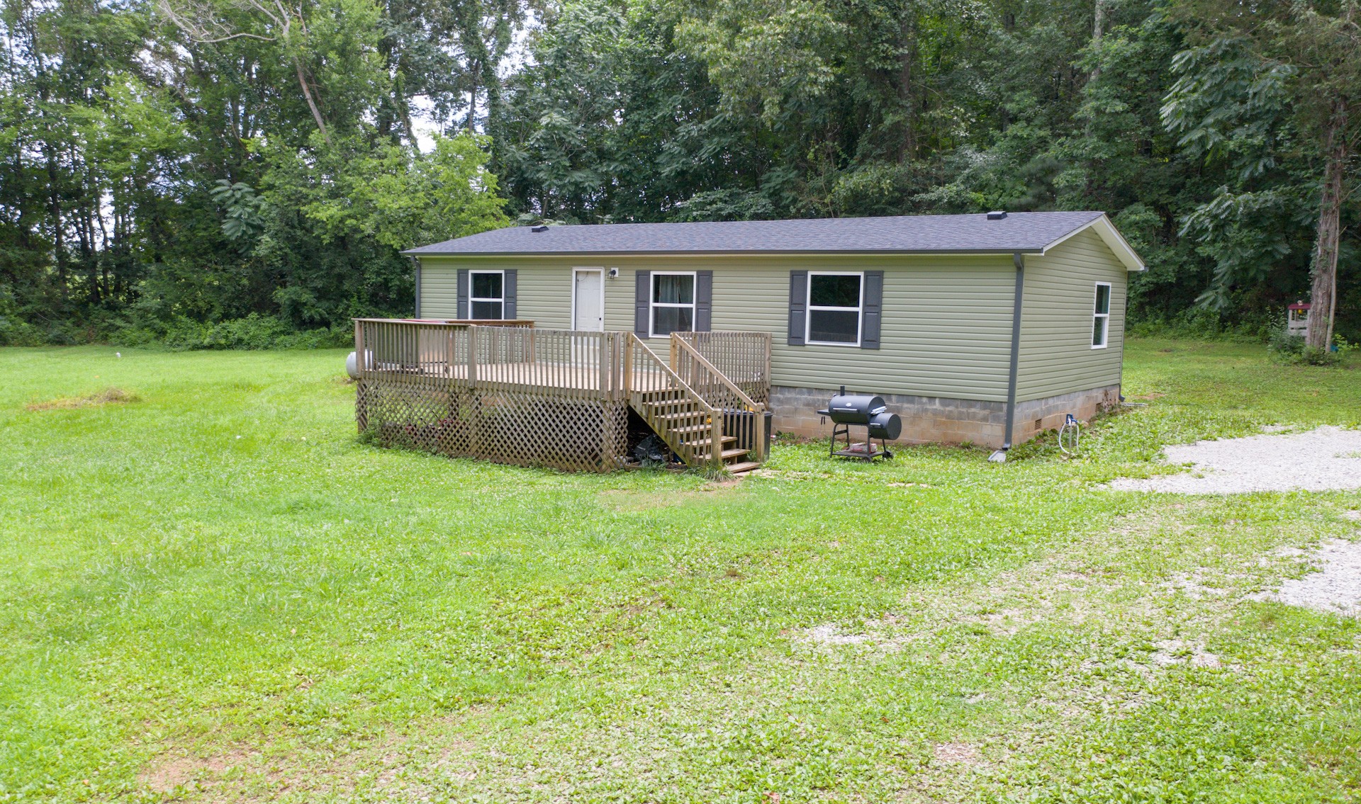 243 Coe Road Winchester, TN 37398 - Photo 1 of 22 Gallery Image 1