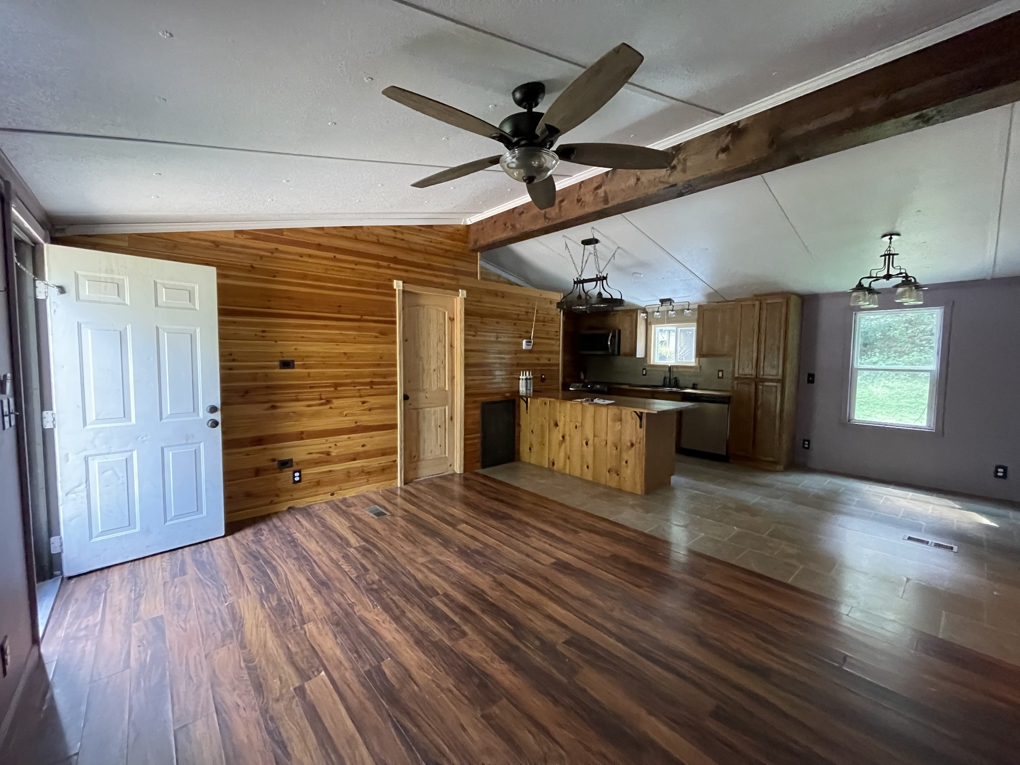243 Coe Road Winchester, TN 37398 - Photo 3 of 22 Gallery Image 3
