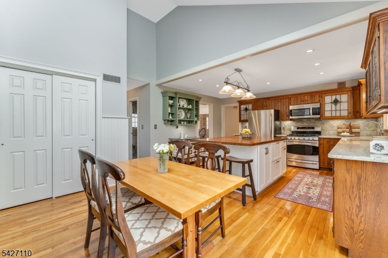 44 Big Spring Road Califon, NJ 07830 - Photo 20 of 50