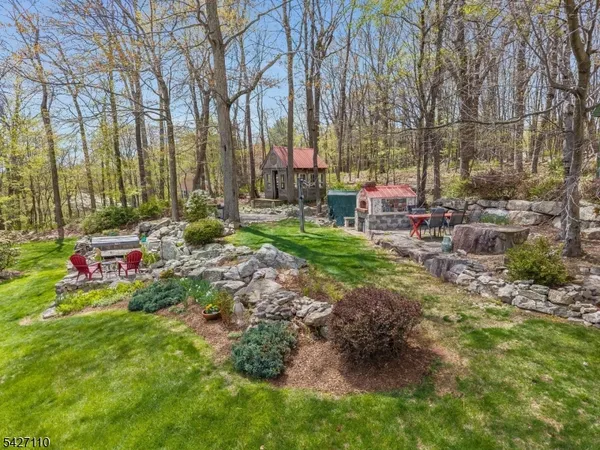 $999,000 | 44 Big Spring Road, Califon, NJ 07830