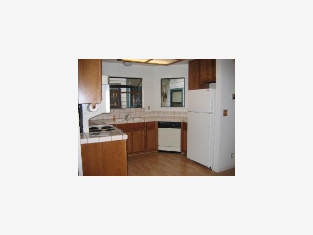 135 Redding Road, Unit C Campbell, CA 95008 - Photo 4 of 7 Gallery Image 4