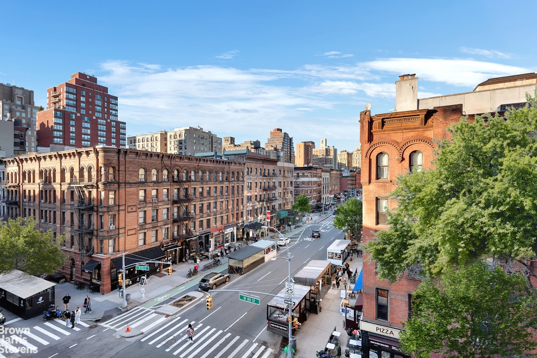 186 West 80th Street, Unit 4J Manhattan, NY 10024 - Photo 6 of 9