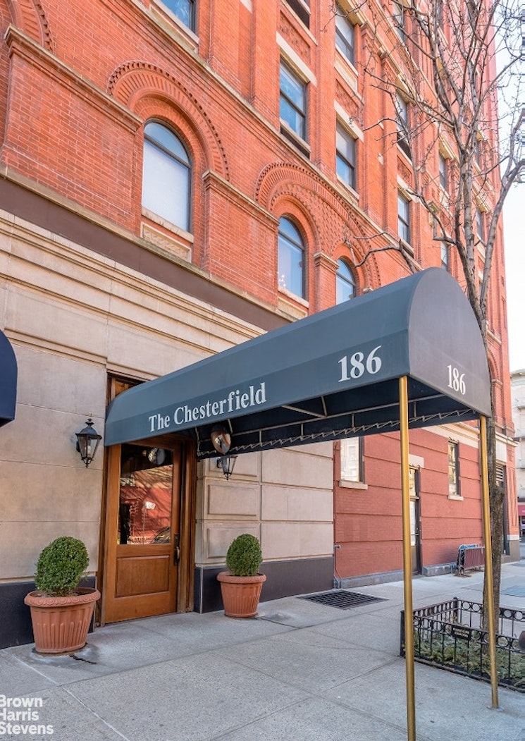 186 West 80th Street, Unit 4J Manhattan, NY 10024 - Photo 7 of 9