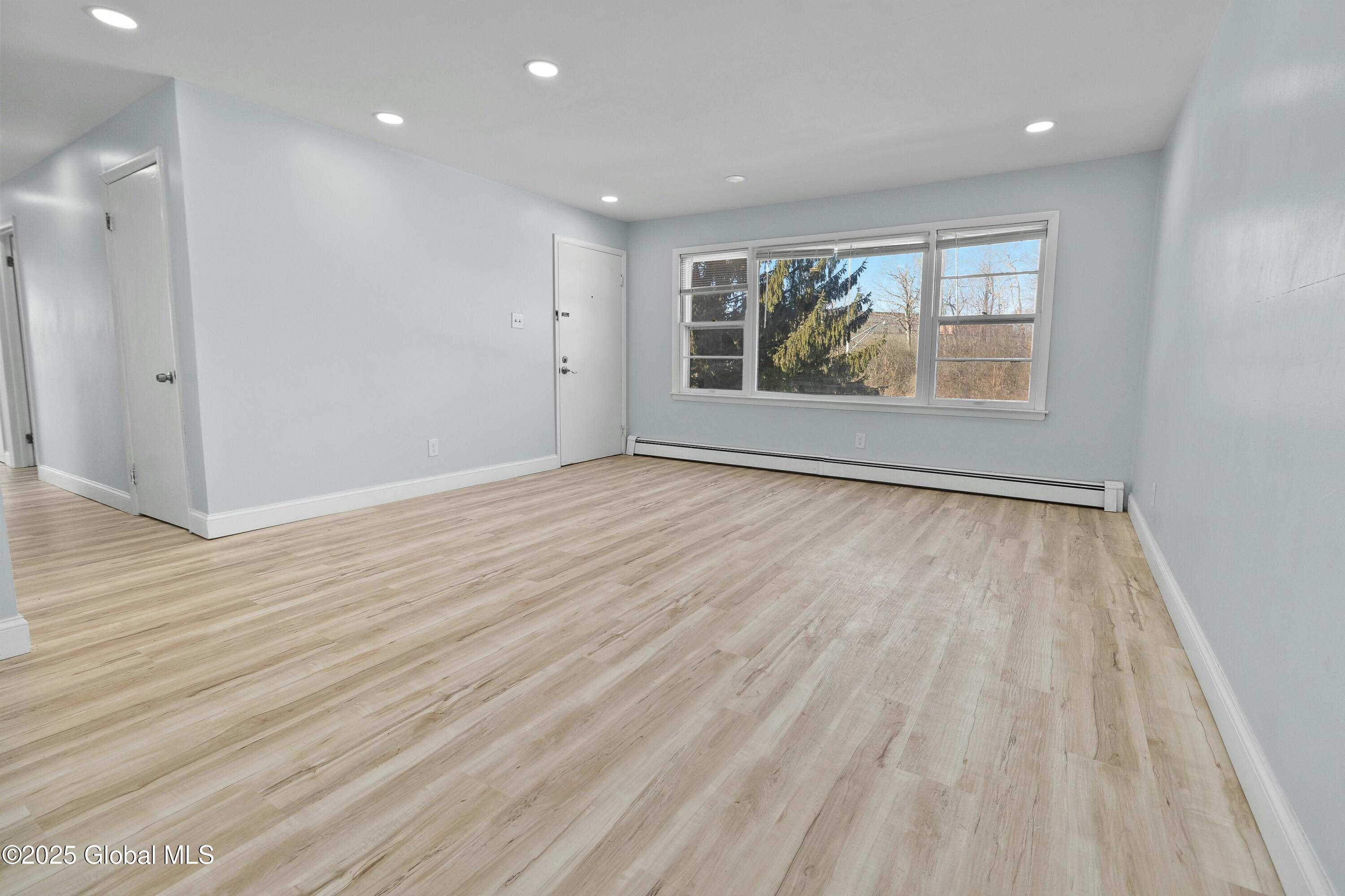 86 Hackett Boulevard Albany, NY 12209 - Photo 14 of 50 tempImage3iWvve