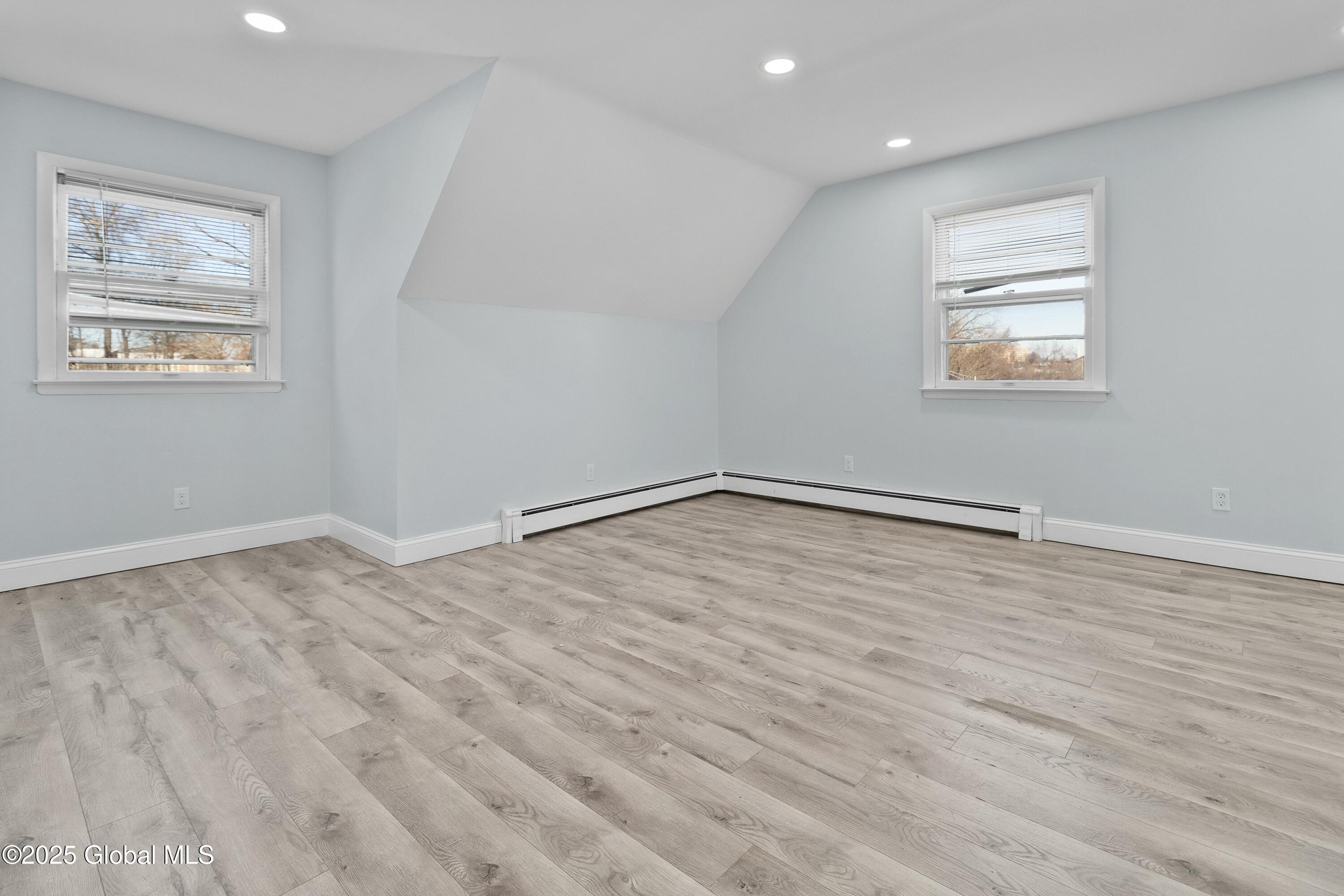 86 Hackett Boulevard Albany, NY 12209 - Photo 29 of 50 tempImageBrvjHw