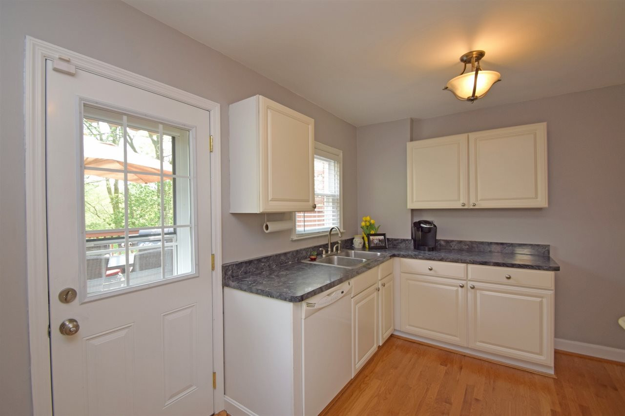 7 Howard Road Covington, KY 41011 - Photo 10 of 21 Gallery Image 10