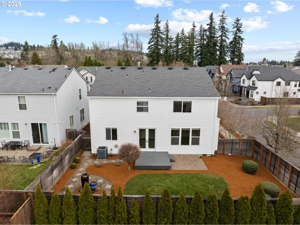 $695,000 | 15642 Southeast Bollam Drive, Clackamas, OR 97015