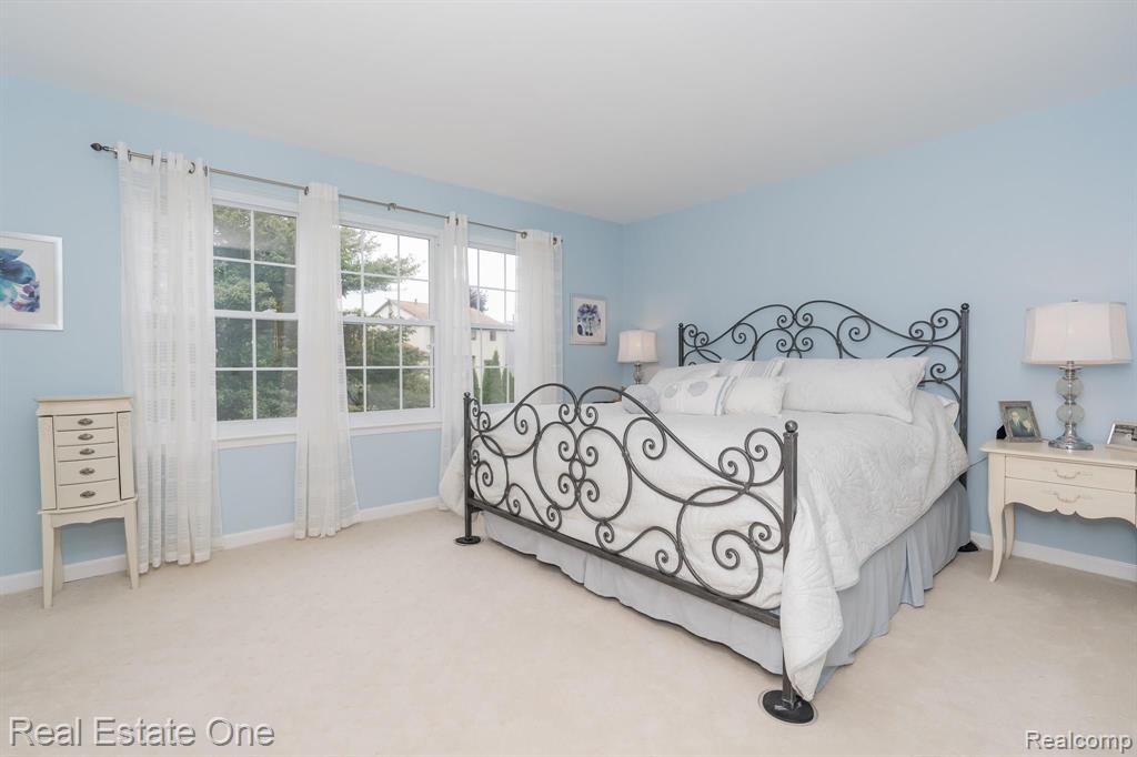 190 Parsons Lane Rochester Hills, MI 48307 - Photo 17 of 22