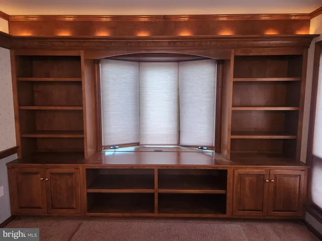 $250,000 | 320 Crestline Drive, Willow Street, PA 17584