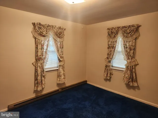 $250,000 | 320 Crestline Drive, Willow Street, PA 17584