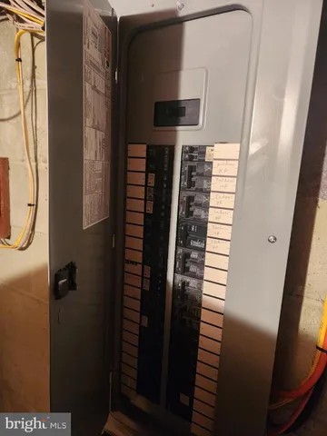 $250,000 | 320 Crestline Drive, Willow Street, PA 17584