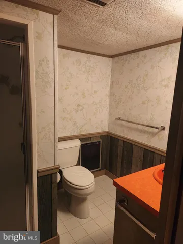 $250,000 | 320 Crestline Drive, Willow Street, PA 17584