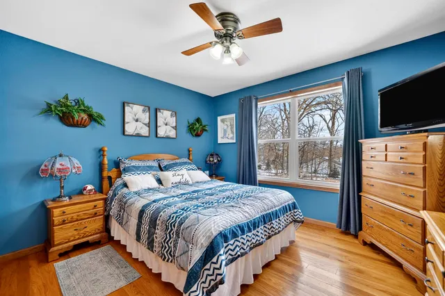 $385,000 | 2035 Hillsdown Road, Lake Summerset, IL 61019