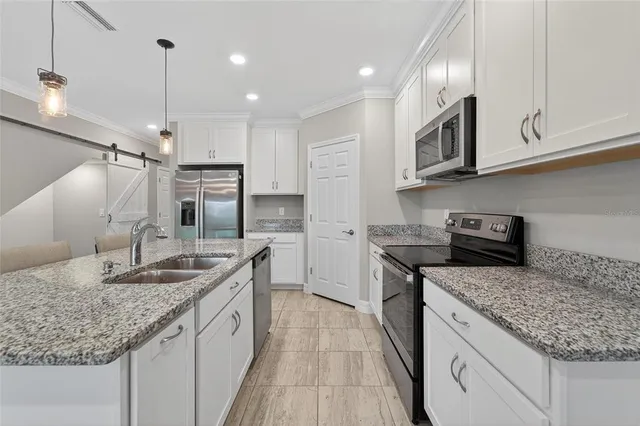 $2,250 | 5516 Tripoli Drive, Palmetto, FL 34221