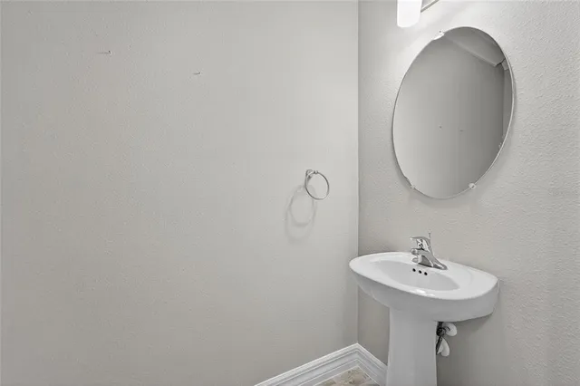 $2,250 | 5516 Tripoli Drive, Palmetto, FL 34221